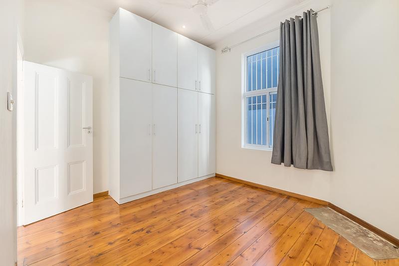 To Let 3 Bedroom Property for Rent in Fresnaye Western Cape